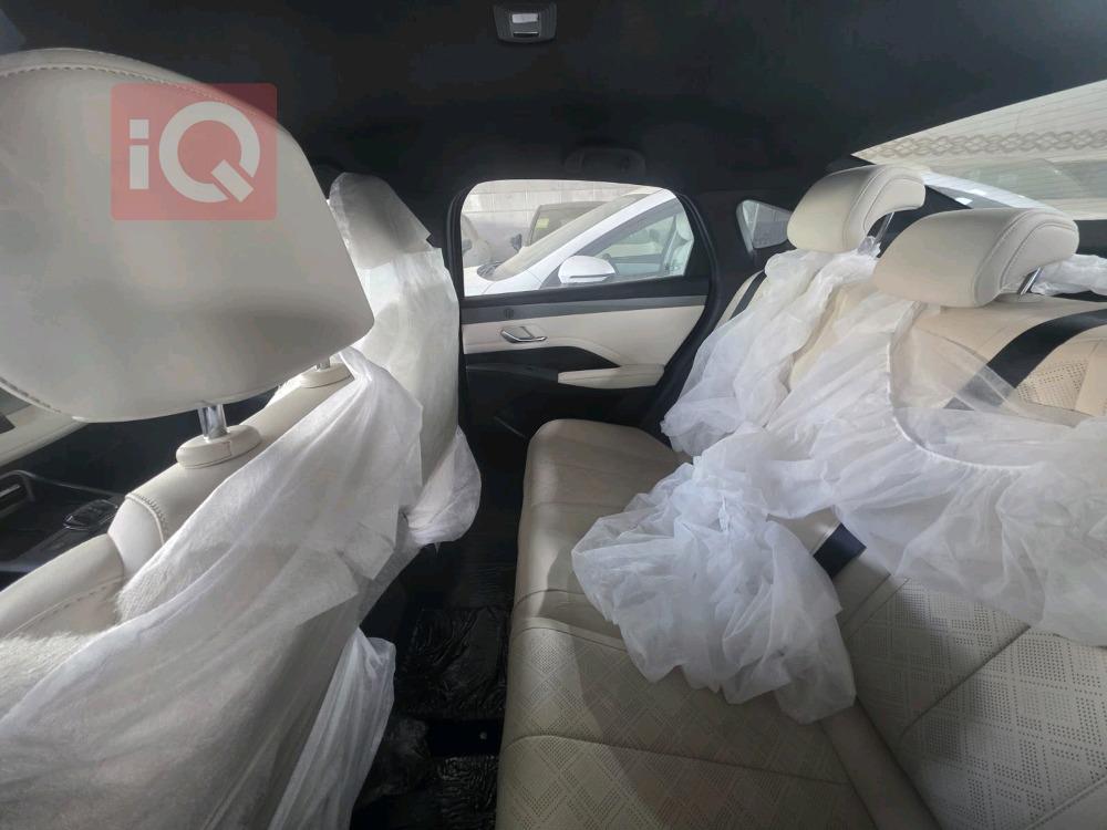 بي واي دي Qin Plus